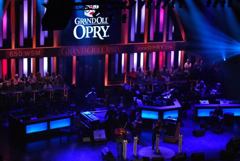 Grand Ole Opry Tour 2024 /2025 Schedule & Tickets Now